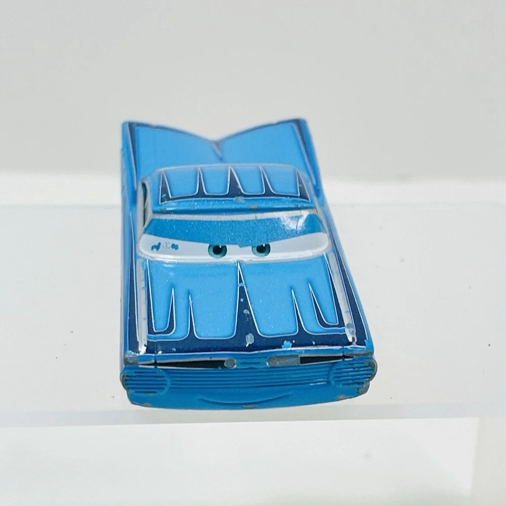 Disney Pixar Cars 1:55 Diecast Intro Ramone‎
